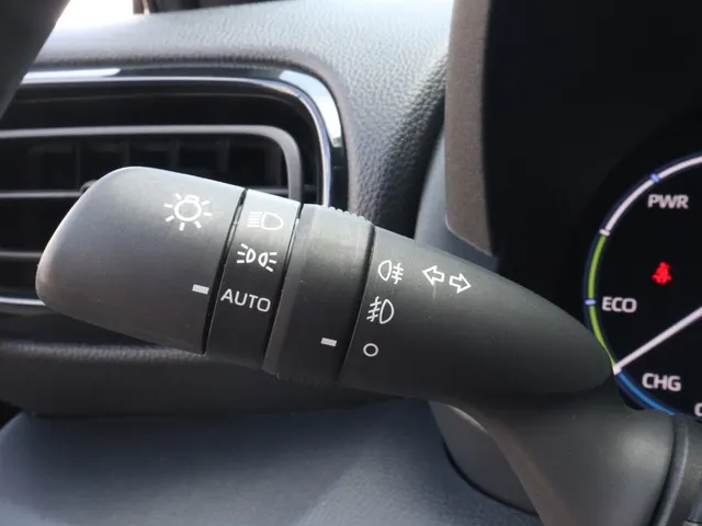 Toyota Yaris Cross 1.5 Hybrid Explore | Stoelverwarming | Parkeersensoren
