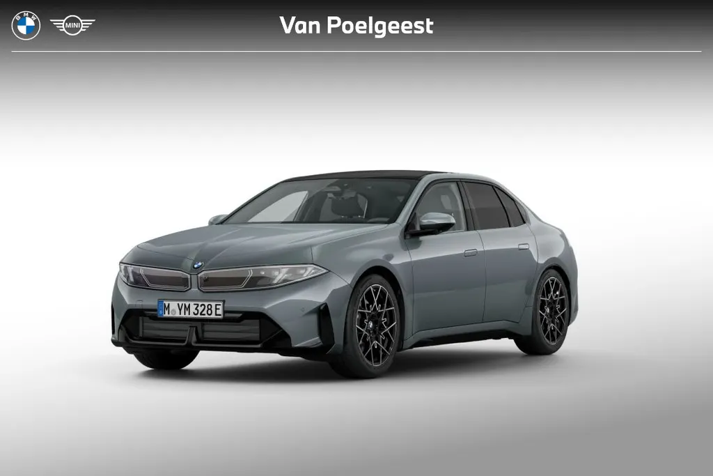 BMW i3 Sedan 50 xDrive First Edition
