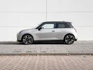 MINI Cooper 3-deurs Electric Cooper E Favoured L 40.7 kWh