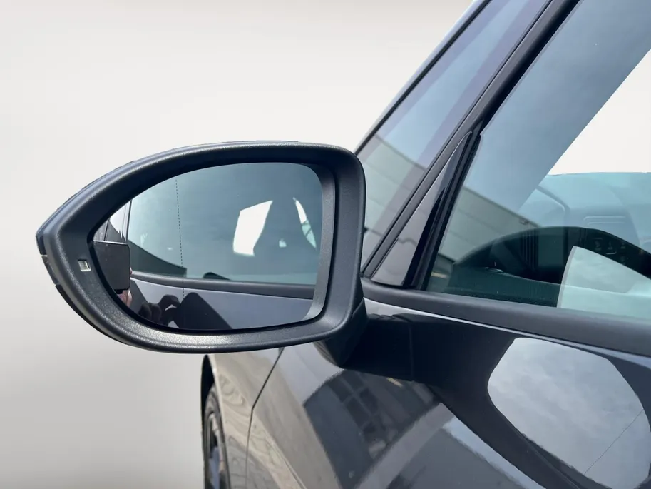 CUPRA Born Impulse 62 kWh | Navigatie | Apple Carplay en Android Auto | Climate Control | Cruise Control