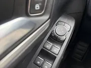 Ford Kuga 1.5 EcoBoost Titanium 150PK | Trekhaak (1800kg trekgewicht) | Navigatie | Parkeersensoren | Privacy Glass | Winter Pack