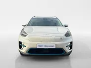 Kia e-Niro ExecutiveLine 64 kWh | Trekhaak | JBL | Memory stoelen | Stoel/stuurverwarming | Stoel ventilatie |