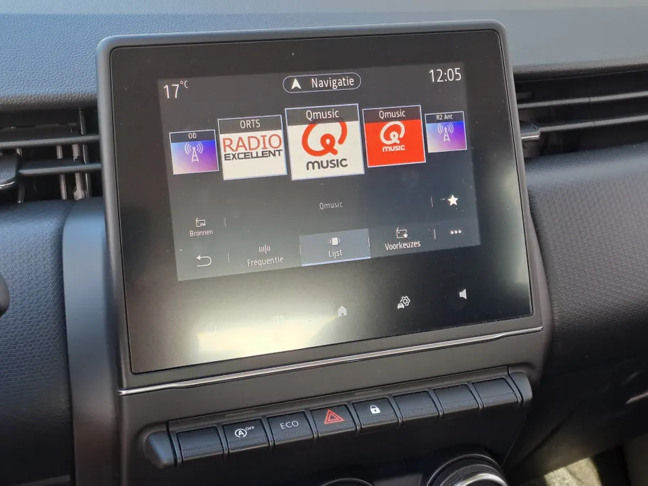 Renault Clio 1.0 TCe 90 Equilibre | Navigatie | Cruise | DAB | Rijstrooksensor met correctie | Airco | Apple Carplay/Android Auto