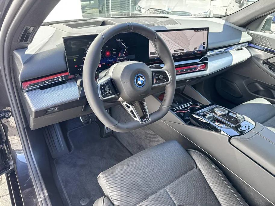 BMW i5 Sedan eDrive40