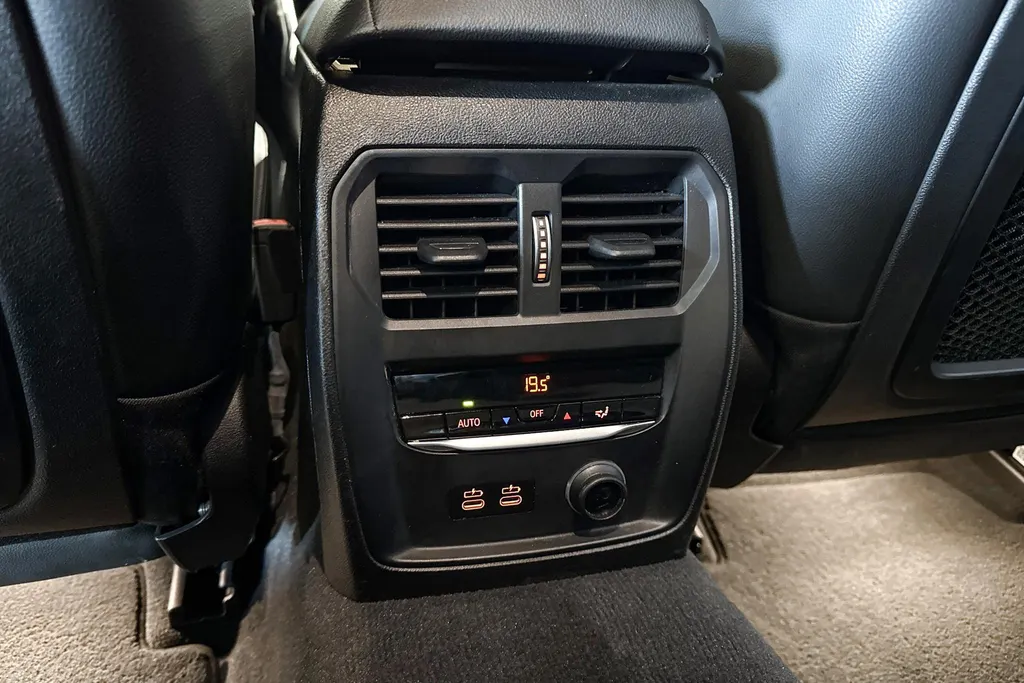 BMW 3 Serie Sedan 318i