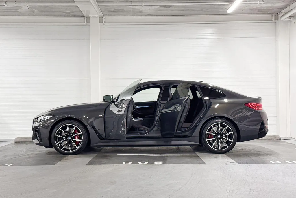 BMW i4 xDrive40