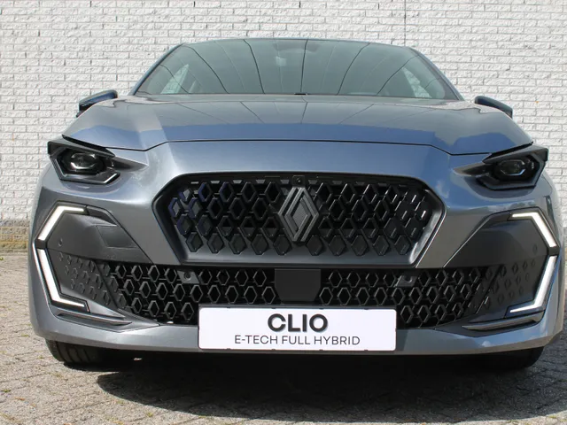 Renault Clio 1.8 Hybrid 160 esprit Alpine *  Vermelde prijs is inclusief korting t.w.v. 1300,- *