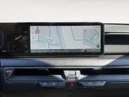 Kia EV9 GT-line AWD 99,8 kwh 7 zits | 385 PK | Geventileerde/verwarmde stoelen | Wireless Carplay & Android auto | 2.500 kg trekgewicht | Meridian | Fabrieksgarantie t/m 19-6-2033 +3x 1 jaar*  | NAP