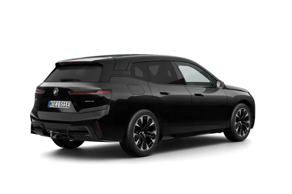 BMW iX xDrive45 101 kWh