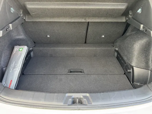 Nissan QASHQAI 1.3 DIG-T Premium Edition automaat