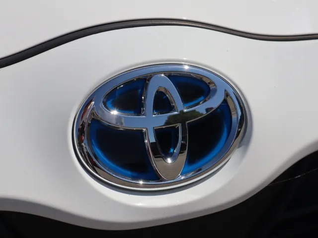 Toyota Yaris 1.5 Hybrid Active | Camera | Apple Carplay Android Auto (34000km