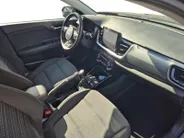 Kia Stonic 1.0 T-GDi MHEV DynamicPlusLine | Airco | Navi | Camera | LM Velgen | Privacy Glass |