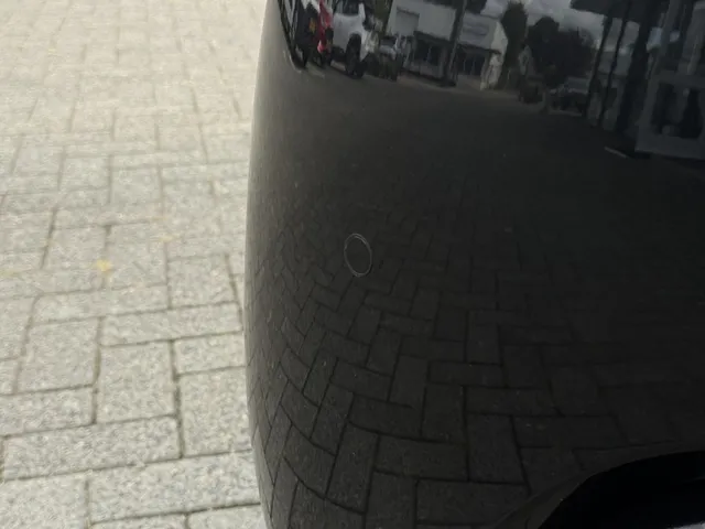 Toyota Yaris 1.5 Hybrid Executive Bi-Tone | PDC V+A | HUD