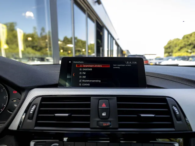 BMW 4 Serie Cabrio 440i High Executive | Head Up Display | Apple Carplay