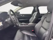 Volvo V60 2.0 B4 Plus Bright | Achteruitrijcamera | Elektr. Achterklep | Lederen bekleding | Geheugen stoelen | Dodehoek detectie | 12 maanden garantie! |