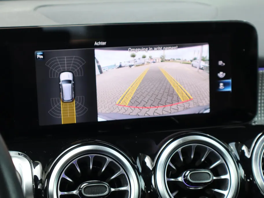 Mercedes-Benz EQB 250 Luxury Line 67 kWh