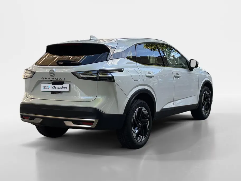 Nissan QASHQAI N-Connecta 158PK AUTOMAAT | Navigatie | Google Built-in | Adaptive Cruise Control | Climate Control | 360 camera | Parkeersensoren rondom | Lichtmetalen velgen | Panorama dak |
