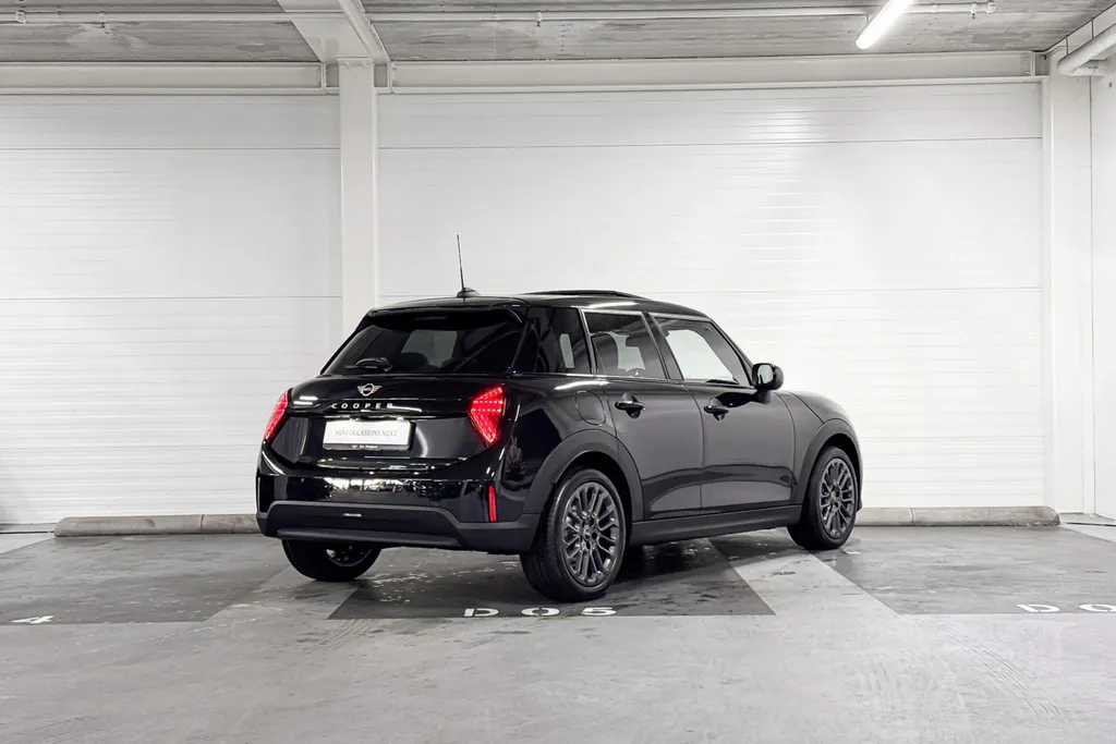 MINI Cooper 5-deurs Classic