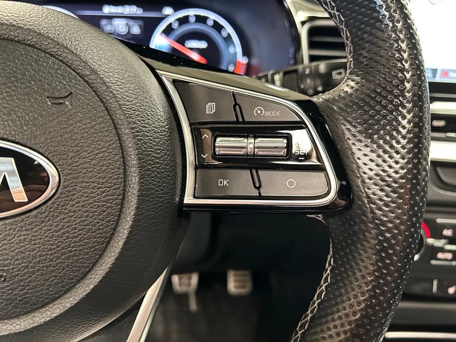 Kia ProCeed 1.0 T-GDI GT-Line | Elektrisch Glazen Schuif / Kanteldak | Apple Carplay / Android Auto | Navigatiesysteem | Stoel + Stuurverwarming | Licht + Regensensor | Parkeersensoren + Camera Achter | Cruise Control | 17” Lichtmetalen Velgen | Climate Control Rijst