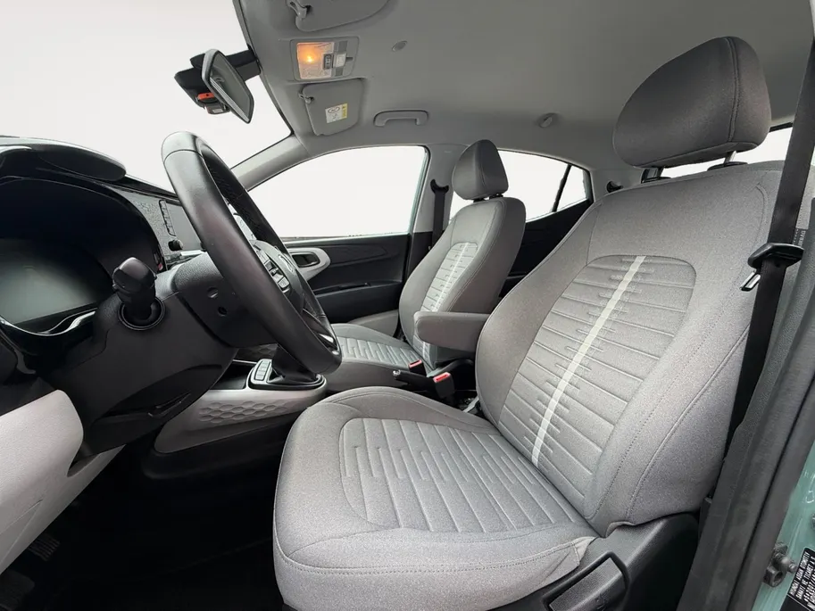 Hyundai i10 1.0 Premium | Climate Control | Achteruitrijcamera | Navigatie | Parkeersensoren achter | Apple Carplay/ Android Auto