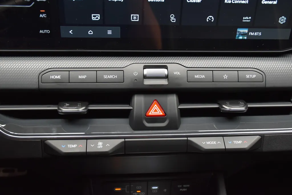 Kia K4 1.0 T-GDi MHEV 115pk DCT7 GT-Line Launch Edition (schuifdak)