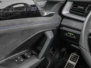 Volkswagen Tayron 1.5 272pk DSG eHybrid R-Line Edition · Panoramadak · 360 Camera · Wegklapbare Trekhaak · Black Style · 20'' Inch · Garantie t/m 17-11-2029 of 100.000km