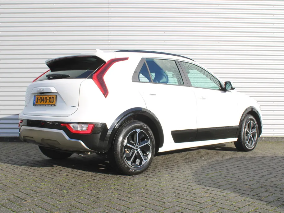 Kia Niro 1.6 GDi Hybrid DynamicLine | Camera | Cruise adapt. | Clima | 16' LM | Navi | Keyless | Apple Carplay/Android Auto |