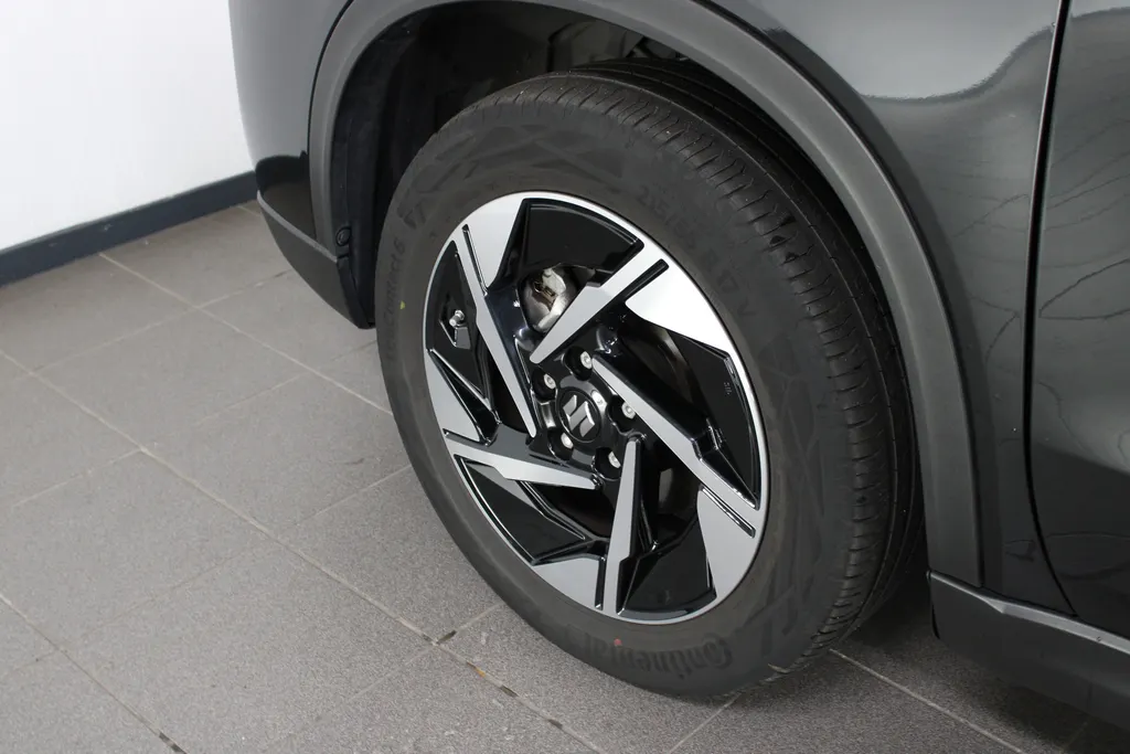 Suzuki Vitara 1.5 Hybrid Style Automaat / Trekhaak afneembaar / Camera / Navigatie / Keyless / Led verlichting /