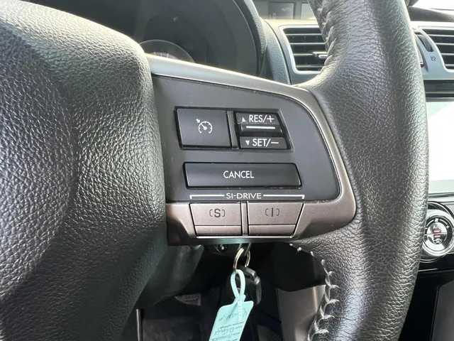 Subaru Forester 2.0 Comfort Automaat | All Season Banden | Trekhaak | Lederen Bekleding | Verwarmde Voorstoelen