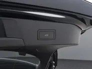 Volkswagen ID.4 Pro Limited Edition Plus 77 kWh accu 286 pk · Trekhaak, elektrisch uitklapbaar ·