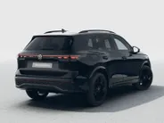 Volkswagen Tiguan R-Line Edition 1.5 eHybrid 272 PK 6 versn. DSG · Black Style Pakket · Interieur Style Pakket · Trekhaak inklapbaar, met elektrische ontgrendeling, incl. Trailer Assist ·