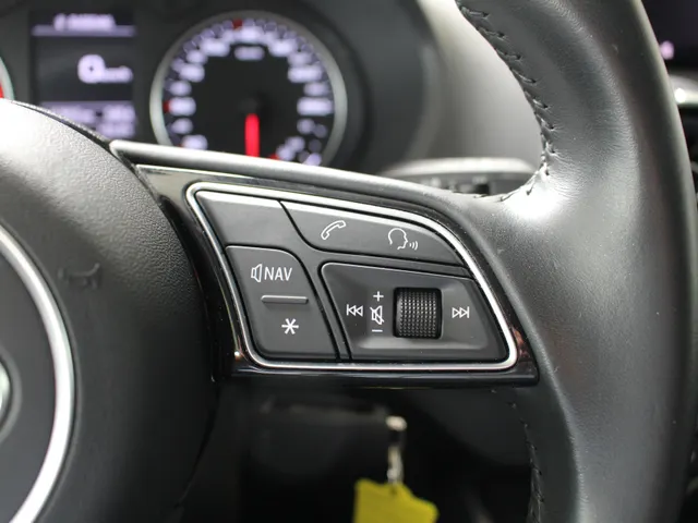 Audi Q2 35 TFSI Epic Automaat Navigatie | Climate Control | Stoelverwarming | Parkeersensoren