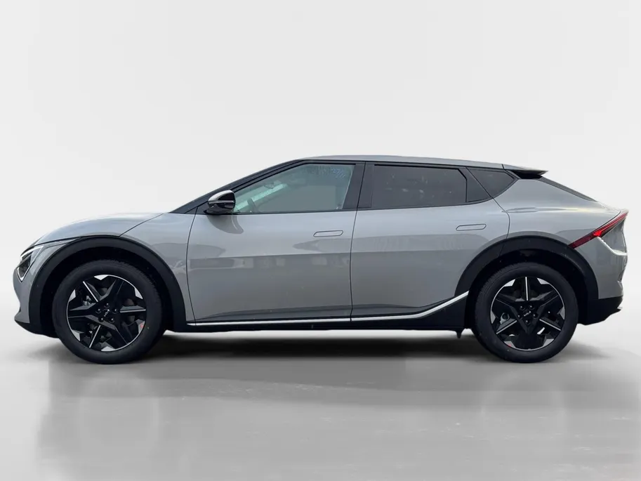Kia EV6 Light Edition 63 kWh | Enkele kleuren op voorraad bel voor info | € 4000,- Inruilpremie | 428km Actieradius