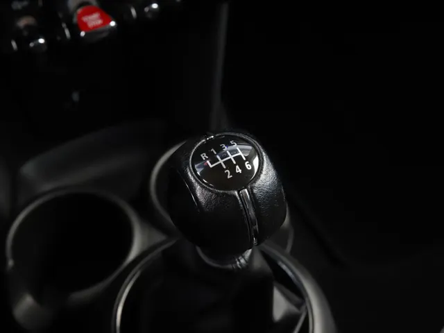 MINI 3-Deurs 1.5 Cooper Pepper AIRCO | CRUISE | APPLE | NAVI | NAP