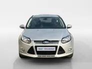 Ford Focus 1.6 TI-VCT Titanium | Automaat | Trekhaak | Zeer goed onderhouden | Voorruitverwarming | Parkeersensoren | Keyless | 12 maanden garantie! |