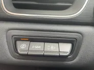 Mitsubishi ASX 1.6 HEV AT Instyle 143PK AUTOMAAT | Schuif-kanteldak| Navigatie| Leer| Lichtmetalen velgen| BOSE| Camera| Parkeersensoren| Metallic lak