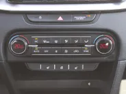 Kia Ceed 1.0 T-GDi DynamicPlusLine | Stuur-/stoelverwarming | Camera | Draadloos laden | LED | Dodehoek detectie | 16' LM |