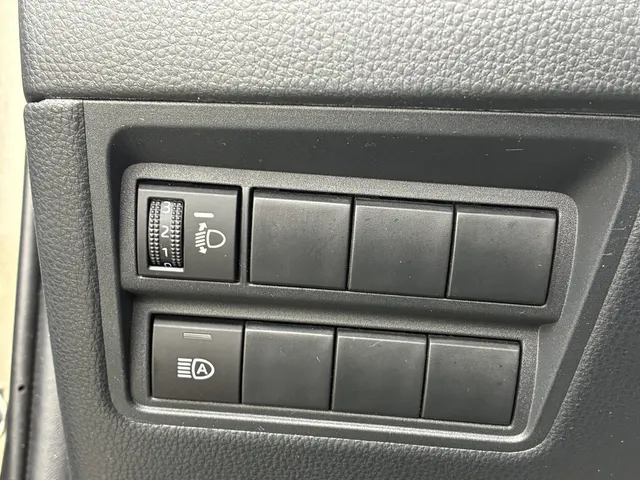 Toyota Yaris Cross Toyota Yaris Cross 1.5 Hybrid Executive | Trekhaak | HUD | JBL | PDC V+A