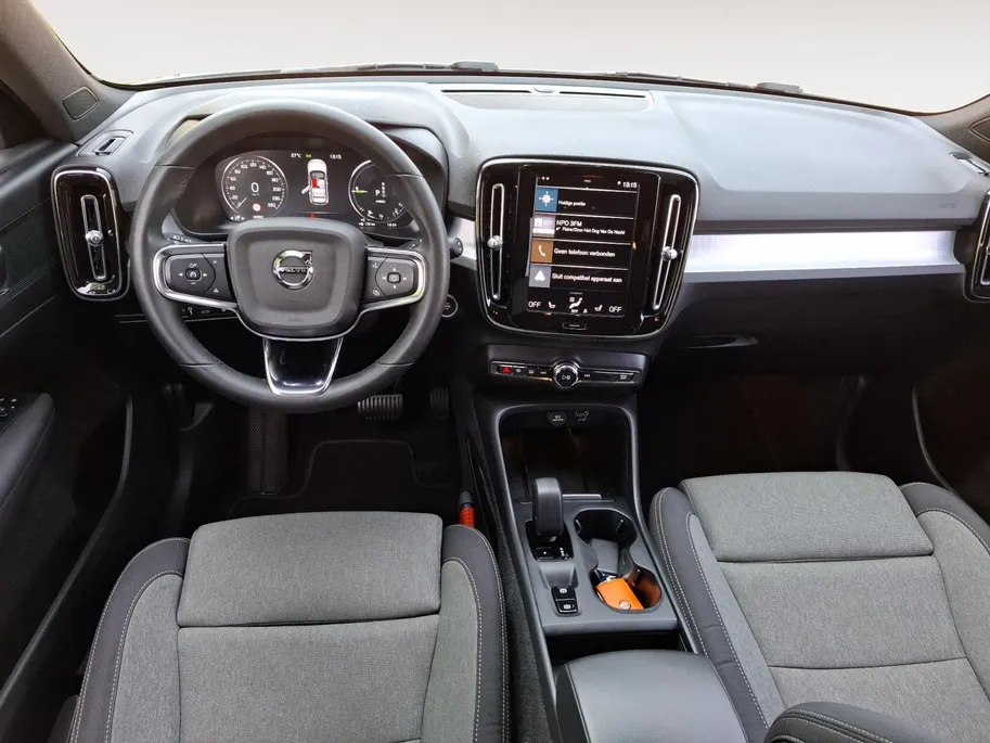 Volvo XC40 1.5 T4 Recharge Inscription | Originele zomerset aanwezig | Climate | PHEV | Telefoon |