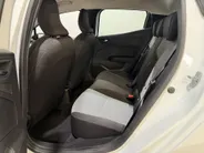 Renault Clio 90PK TCe GPF Evolution | DEMO | Navi | Camera | Apple CarPlay/Android Auto | Parkeersensoren | Airco | Licht & Regen Sensor | Cruise Control | Full LED | Digital Cockpit |