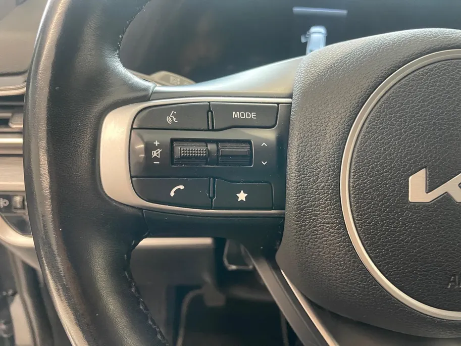 Kia Sportage 1.6 T-GDi MHEV DynamicLine | Cruise Control | Climate Control | Navigatie | Apple Carplay/Android Auto | Camera | Stoelverwarming | Stuurverwarming | Parkeersensoren |