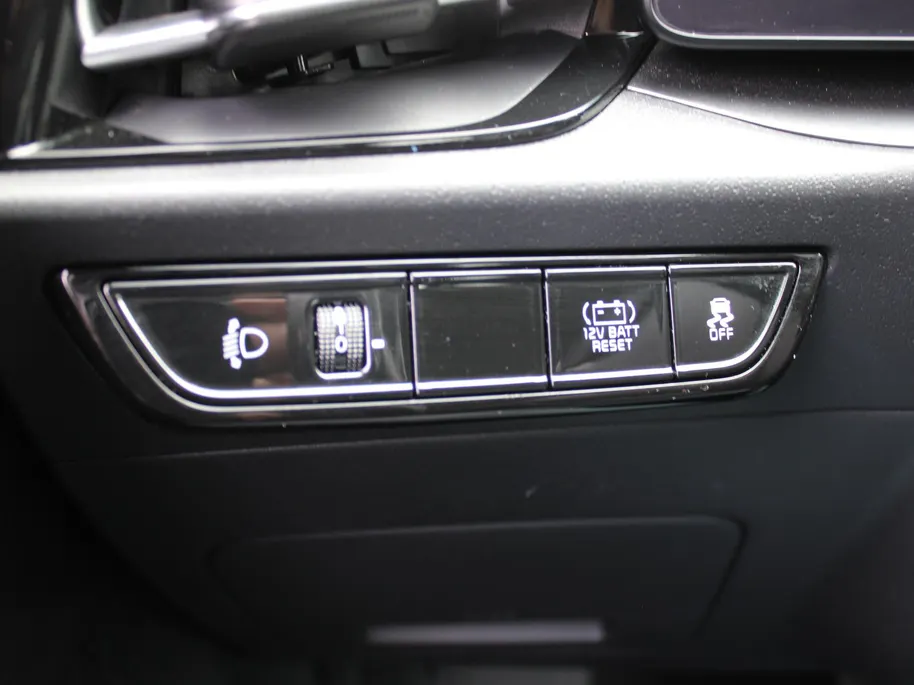 Kia Niro 1.6 GDi Hybrid DynamicLine | Airco | Navi | Cruise adapt. | Camera | PDC | 16'LM |