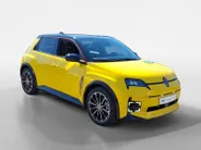 Renault 5 comfort range iconic cinq 52 kWh Renault 5 E-TECH Electric Iconic 150 PK Comfort Range nu met 1.600,- voorraad korting