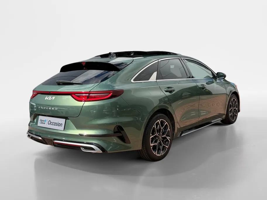 Kia ProCeed 1.5 T-GDi GT-Line 1e Eigenaar | Dealer onderhouden | Open dak | Stoel & Stuur verwarming | Navigatie | Apple CarPlay & Android Auto | Fabrieksgarantie 13-10-2030 +3x 1 jaar* | NAP