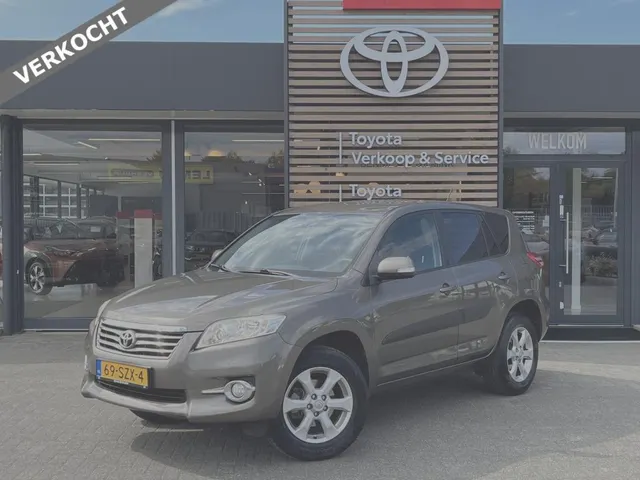 Toyota RAV4 2.0 VVTi Dynamic 2WD | Trekhaak
