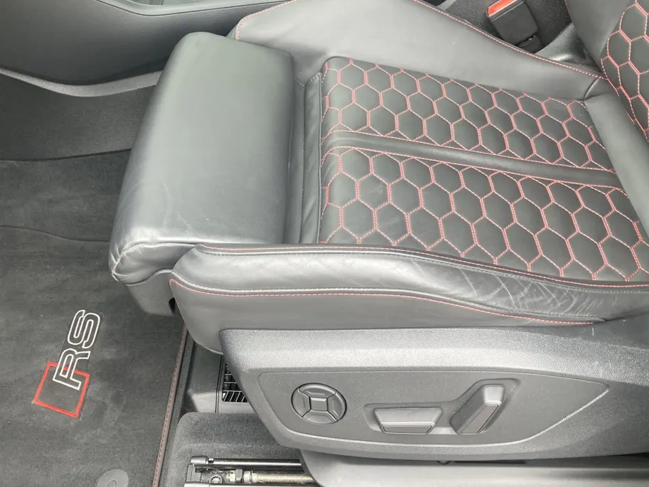 Audi RSQ3 Sportback RSQ3 2.5 TFSI Quattro 400 pk Individual Green Audi Drive Select - Panoramadak - B&O Premium Audio  Elektrisch wegklapbare trekhaak