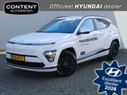 Hyundai Kona 64,8 kWh 204pk Pure Edition + Comfort Pack / DIRECT LEVERBAAR! / Demonstratieauto / 19' velgen!