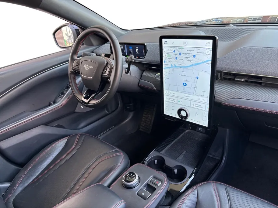 Ford Mustang Mach-E Premium AWD | Memory stoelen | Stoel en Stuurverwarming | B&O audio | Elektr. Achterklep | 360 camera