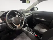 Suzuki Vitara 1.5 Hybrid Select AUTOMAAT NAVI AIRCO ADAPTIEVE CRUISE CONTROLE STOELVERWARMING  LM VELGEN APPLE CARPLAY ANDROID AUTO ZEER MOOIE AUTO