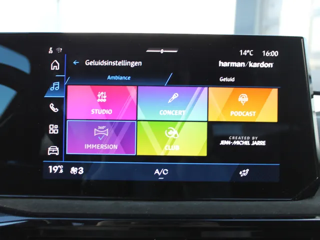 Renault Clio 1.8 Hybrid 160 PK esprit Alpine | Harman Kardon geluid 9 luidspeakers | Dode hoek detectie | Camera achter | NIEUW OP VOORRAAD